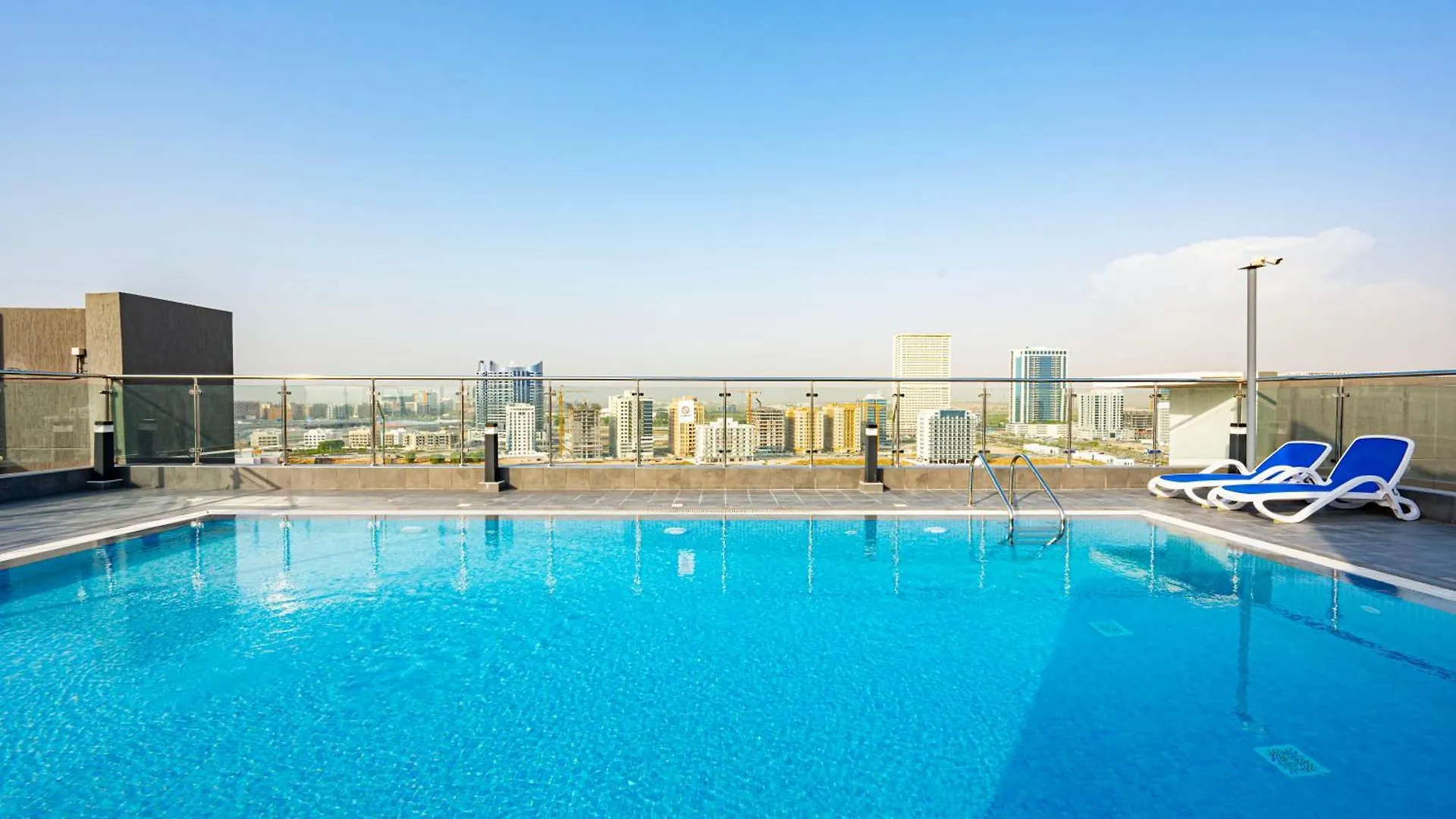 Trendy Studio Getaway In Dubailand'S Best Distric Emiratos Árabes Unidos